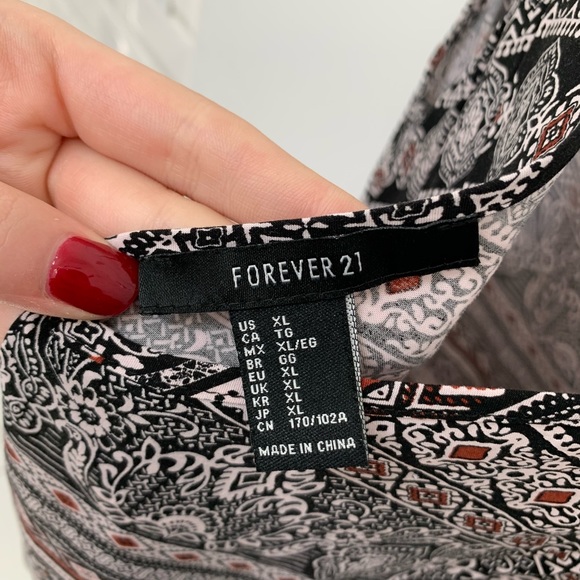 Forever 21 Criss Cross Tribal Flowy Dress - Picture 7 of 9